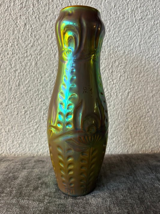 Zsolnay Art Déco Eosin Vase – Iridescent Glaze, Hungary c.1920–1940 [SOLD]
